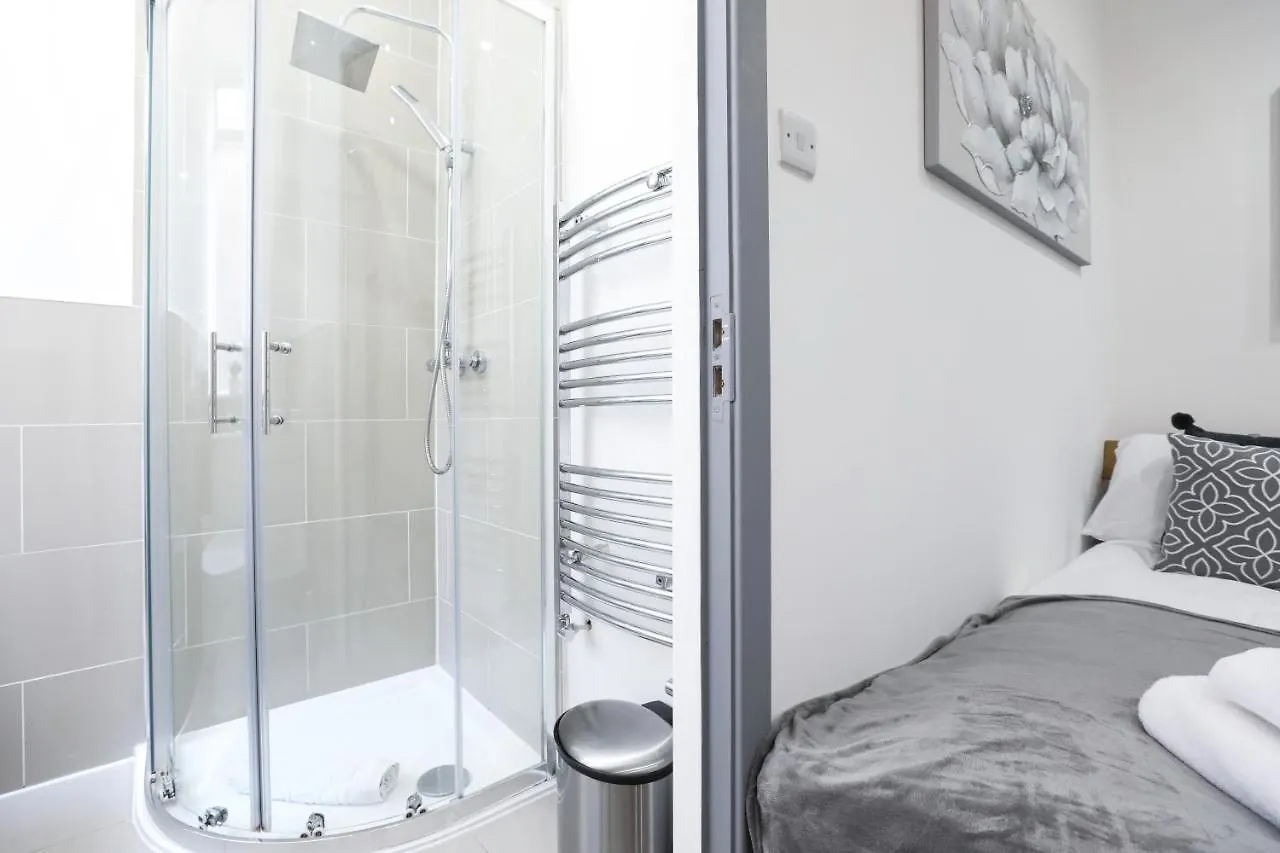 Thistle Street Modern Accommodation In Edinburgh City Centre United Kingdom