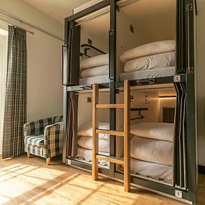 Hostel Code Pod - The Court -, Edinburgh