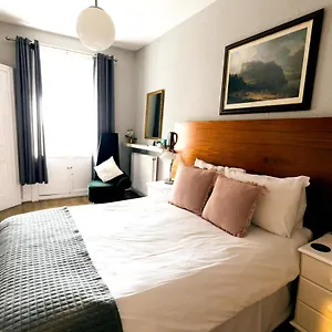 Townhouse Guest house
